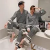 Vêtements de Nuit Femme QWEEK Pied de Poule Vêtements de Nuit Pour Couple Soie Femme Pyjama Femme Ensemble Femme 2 Pièces Automne Élégant Pijama Pyjama Hommes