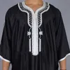 Ethnic Clothing Men Robe w/ Mid-length Sleeve Traditional Muslim Clothing Eid Middle East Arab Jubba Thobe Muslim Dress for Four Seasons 230529