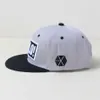 Snapbacks 2021 Yeni Hip Hop Beyzbol Kapağı Unisex Merhaba Mektup Nakış Düğmesi Vahşi Pamuk Dört Seasons Global Açık Güneş Şapkası G230529