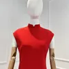 Vestidos casuais vermelhos pretos intelectuais intelectuais bordado com zíper traseiro da fenda central Mulher vestido de joelho para 2023 chinês cheongsam