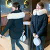 Trench-coats pour femmes Drop Winter Women's Short Big Fur Collar Down Veste rembourrée Pain en vrac