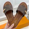 Fashion Summer Slides Slippers Chaussures pour dames Sandales Sandales Sandales Flat Casual Flat Plat pour femmes Sandales à talon bas Plage 35-40 -387 240415