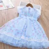 Flickans klänningar Girls Flower Dress 2023 Summer New Little Girl Super Fairy Sleeveless Mesh Princess Lorita Dress AA230531
