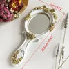 Miroirs Style européen Vintage Roses de poche miroir princesse femmes filles ovale vanité maquillage outil cosmétique avec poignée antidérapante