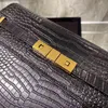 Womens fashion handbags Top quality tote bag Luxurys gold pochette clutch crossbodys manhattan bags Mens designer Flip wallet shoulder Leather white briefcase bag