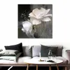Mooie canvas handgeschilderde impressionistische Willem Haenraets schilderij van bloemen in zwart-witte bloem voor Office Wall Art