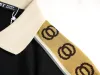 オフホワイトTシャツメンズレディースブラウンショルダーストラップパネルポロシャツの男性ターンダウンカジュアルブランドマンポロストップ100コットンメンズシャツポケットデザイン