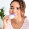 Brosses à dents déposez le navire à la maison Utilisez le kit de blanchiment des dents avec des soins de la lumière LED Hygiène dentaire blancheur de toit