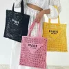 2023 Classic Designer Tote Luxury Bag Brands ihåliga bokstäver Raffia Straw Handväskor Tote Fashion Paper Woven Crossbody Women Axel Bags Summer Beach Handväska