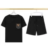 Nowe męskie dresy t -dresowe Zestawy koszuli Projektanci Wysokiej jakości garnitury Jogging Wysokiej klasy Materiały Dwuczęściowe zestawy sportowe liter