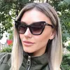 Novo Tipo T Cateye Óculos de Sol Feminino Sexy Retro Cat Eye Design de Marca Armação de PC Óculos de Sol Masculino Tons de Luxo Óculos de Celebridade L230523