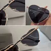 gafas de sol de diseñador para mujer Amor con un corazón en el océano, grupo de padrinos de vacaciones en la playa, gafas de sol divertidas de hip-hop