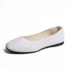 Chaussures de travail à fond plat de couleur bonbon à la mode blanc confortable en daim chaussures pour femmes, chaussures d'étudiant