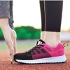 Scarpe intrecciate volanti di nuovo stile primaverile Studenti casual Scarpe da donna versatili in rete con lacci Scarpe sportive Scarpe da donna Forrest Gump