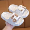 Slipper Zomer Kinderen Meisjes Slippers Leuke Cartoon Beer Konijn Zacht Ademend Antislip Thuis Strand Jongens Kids 230530