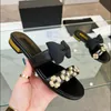 Luxury Designer Womens Sandals Slippers Heels Rubber Waterproof Platform Candy Color Flats Jelly Shoes Slippers Outdoor Beach Slides