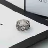 20% de réduction 2023 nouveau collier de bracelet de bijoux de créateur accessoires petite fleur de marguerite évider anneau comme vieux cadeau pour hommes femmes