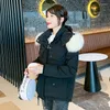 Trench-coats pour femmes Drop Winter Women's Short Big Fur Collar Down Veste rembourrée Pain en vrac