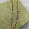 20% rabatt 2023 Nya designer smycken armband halsbandsring Ringlocking Flower Cool Wind Ins Trendy Net Red Rekommenderas