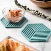 Bord mattor nordisk stil hexagon silikon värmebeständig matta hem tabellkoppplatta non glid placemat dekor kök verktyg