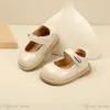 First Walkers Kids Shoes Baby Footwear Girls幼児春秋の革シンプルプリンセスF10129