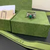 designer sieraden armband ketting gemaakt van oud groen dennenhout zware kop klassieke herenring van hoge kwaliteit