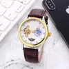 Montre des sports pour hommes Mécanique mode classique Style Hollow Out Design Précision Steel Band avec une fonction de phase de lune Salle de bracelet lumineux imperméable