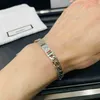 20% rabatt 2023 Nya designer smycken armband halsbandsring 925 sterling klassisk enkelknapp armband första generationen