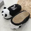 Slipper Winter Panda kapcie dzieci Dziewczyna Dziewczyna bez poślizgu chłopcy futra slajdy bawełniane buty w pomieszczeniach ciepłe puszyste dom dzieci pantofel 230530