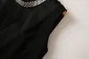 2023 Summer Black Solid Color pärlstav veckad klänning ärmlös rund hals strass midi casual klänningar s3w170518