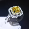 Kolyeler PT950 Platinum Kaplama Mozan Teklifi Prenses Square Diamond Ring