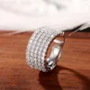 Cluster Rings Fashion Gorgeous Shiny Diamond Ring for Women All Match Trend Accessories Wedding Ceremony Utsökt engagemangsgåva