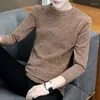 Męskie swetry zimowe męskie polar gęstwy model linie sweter młodzieżowy baza koreańskiej wersji moda