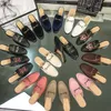 sammet läder sandaler