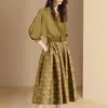 Повседневные платья 2023 шикарные и элегантные летние наборы для женщин для женщин с семью рукавами блузена с печеночной юбкой в ​​средней длине