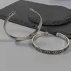 2023 Novo designer de joias pulseira colar anel Sterling engrenagem listrada antiga casal versátil feminino pulseira aberta