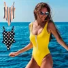 2019 Sexy One Piece Women's Vintage Printed V-образный пляжный костюм Bangage Cross Monokini Swimwear P230530