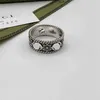 20% de desconto em 2023 novo designer de joias pulseira colar anel acessórios interlocking série personalizada cabeça de cobra antiga homens mulheres com o mesmo par de anéis