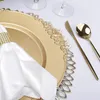 Pratos Elegante Decorar Plástico Mesa de Mesa Prata Ouro Conjunto Carregador Branco Aro Preto Luxo Decoração para Festa de Casamento