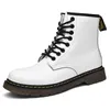 2023 Boots Designer Boot Martin Men Women Wimity Sneakers Triple White White Classic Classic Classic Classic Booties Winter Snow Snow Outdoor Warm Shoes