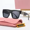 Nieuwe modeontwerper Zonnebril Goggles Beach Zonnebril Mens Dames Optionele Premium met Case A46