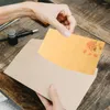 Подарочная упаковка 40 листов Kraft Paper Note Border Письмо в ретро -декор написание канцелярских канцелярских канцелярских товаров набор принадлежностей офиса