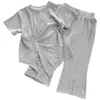 Completi di abbigliamento Set da bambina Summer Casual Tuta T-Shirt Bell Bottoms Baby for Kids Abbigliamento sportivo 2 pezzi