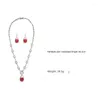 Collier Boucles d'oreilles Set Top Design Elegant Austria Rouge Crystal Collier Romantique Collier Gift pour femme
