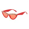 Occhiali da sole Crystal Diamond Cat Eye Donna Brand Designer Fashion Shades Nero Rosso Montatura Personalità Bling Eyewear