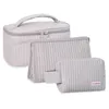 Kosmetiska väskor uppsättning av 3 söta resväska med handtag blixtlås pu vattentät toalettartiklar för väsentlighet