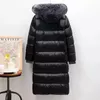 Kvinnor Down Parkas Fake Fur Autumn Winter Coat Män Lång jacka för mäns glansiga kläder Varma parka vattentätt huva snö slitage 231201