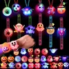 Bomboniera 5 pezzi Giocattoli luminosi Omaggi per bambini Regalo di Halloween Carnevale Fantasma Decor Trattare i regali per bambini dell'asilo Riempitivi