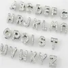 Entier 10mm 130pcs / lot A-Z strass complets lettres coulissantes bricolage alphabet charme accessoires adaptés pour collier d'animal de compagnie de 10 mm porte-clés222r