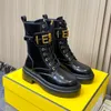 2024 Weihnachts-Designer-Martin-Stiefel, Freizeitstiefel, Motorradstiefel, nackte Stiefel mit hohem Absatz, klassische Retro-Leder-Damenstiefel